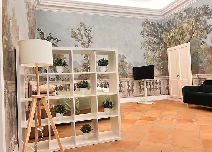 Historic Fresco Colosseum Boutique Appartement *